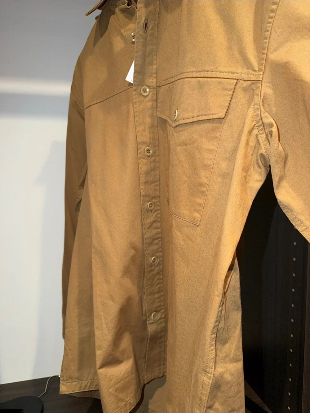 Banana Republic durable tan